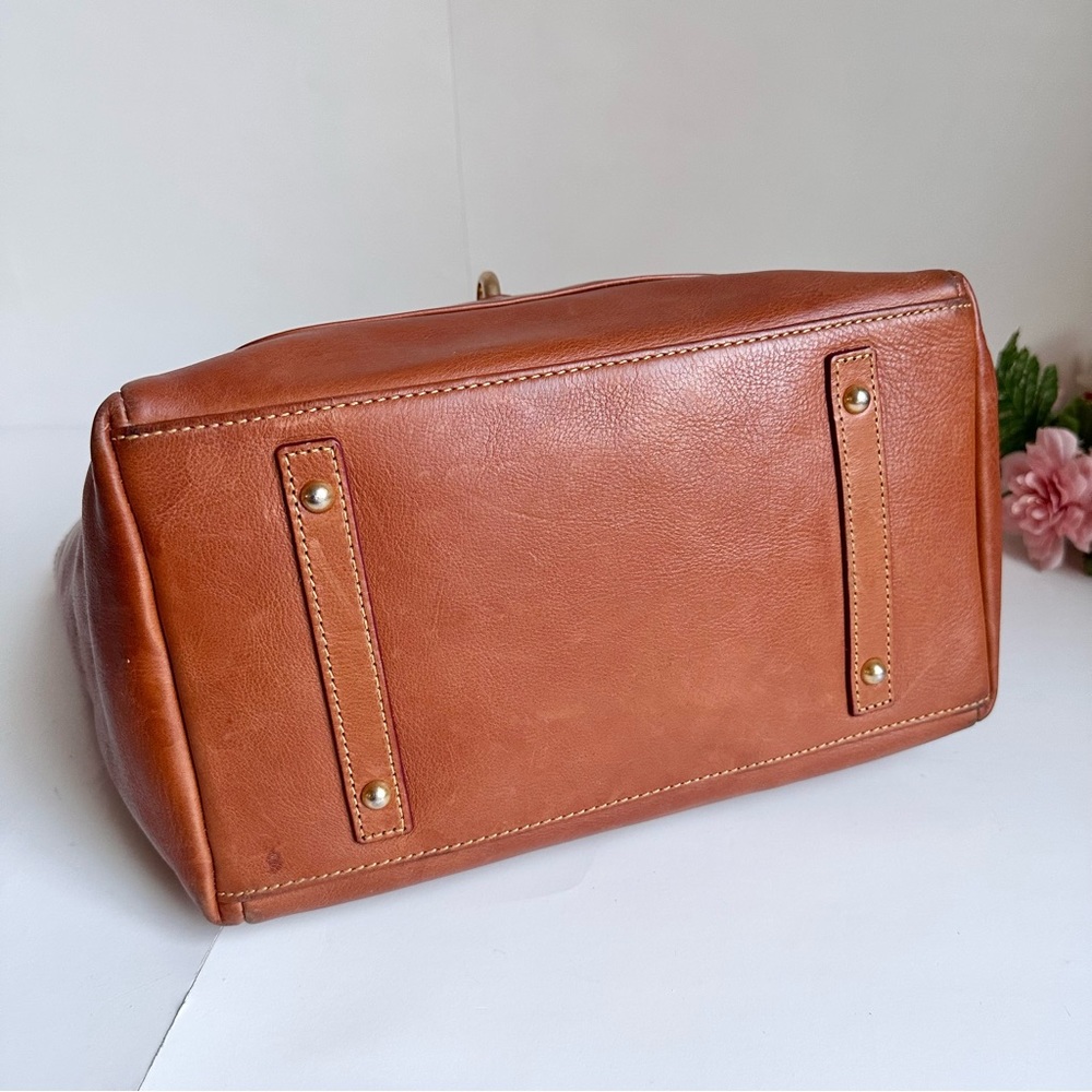 DOONEY & BOURKE Florentine Camel Leather Italian Logo Lock Tote - Picture 9 of 16